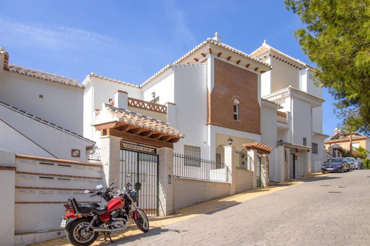 Apt Nerja Chimenea With Ocean View, A/C, & Fiber Apartment Екстериор снимка